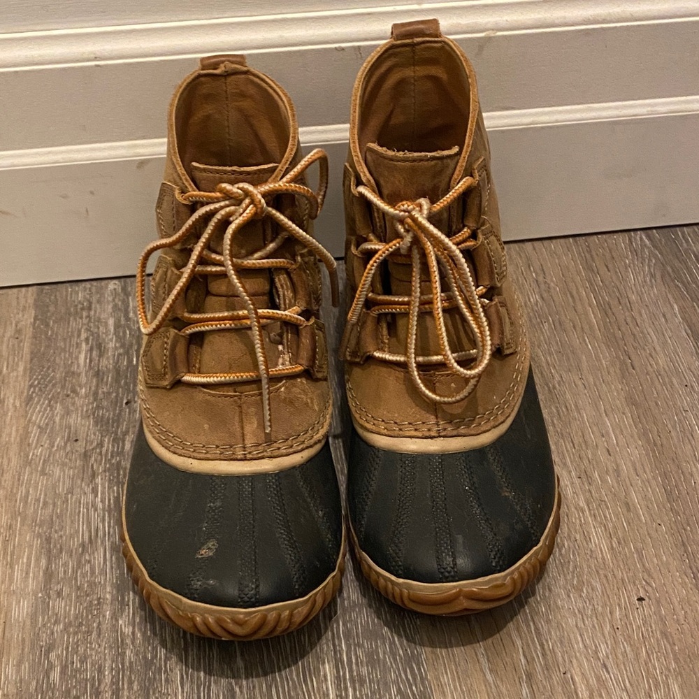 Sorel duck boots